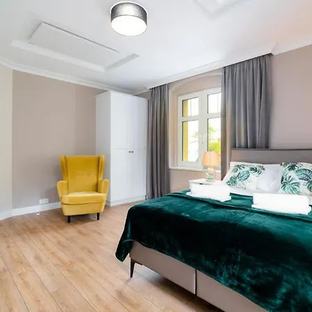 Hello Apartamenty Deptak - Royal Green Apartament